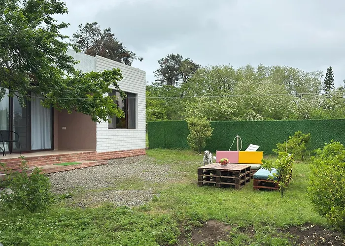 Mag House